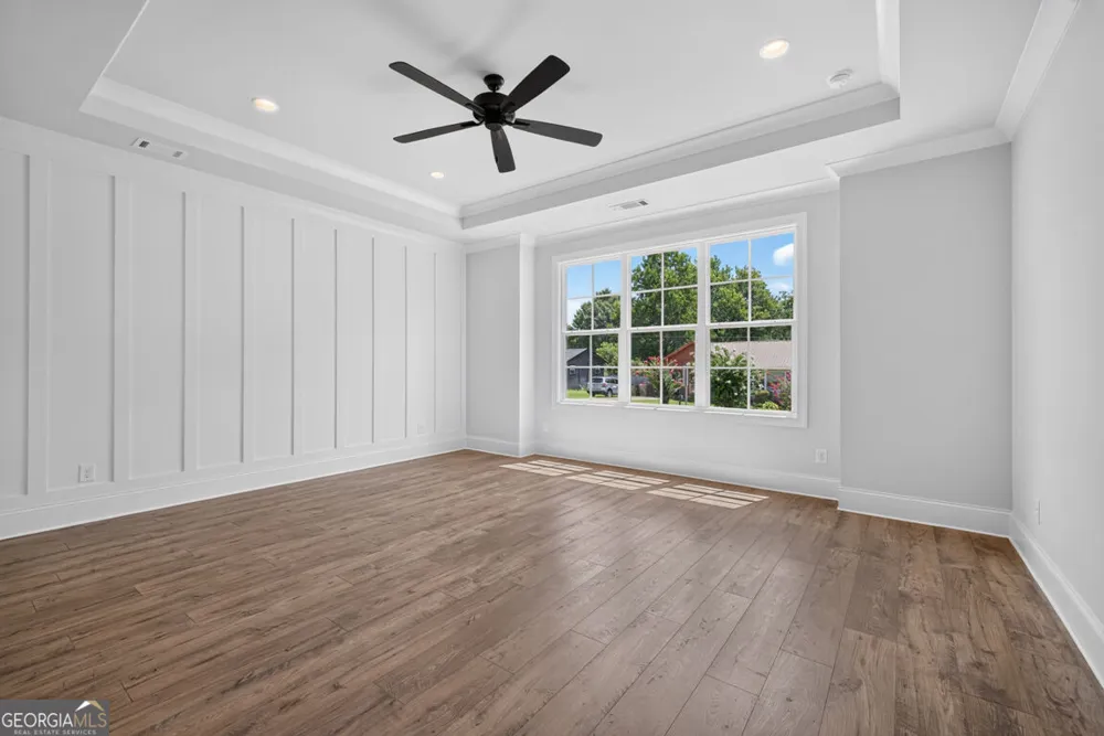 5816 Mitchell ST Flowery Branch, GA 30542