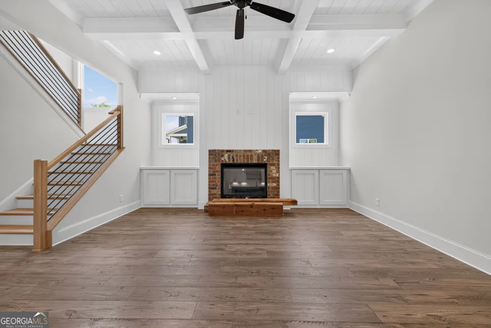 5816 Mitchell ST Flowery Branch, GA 30542