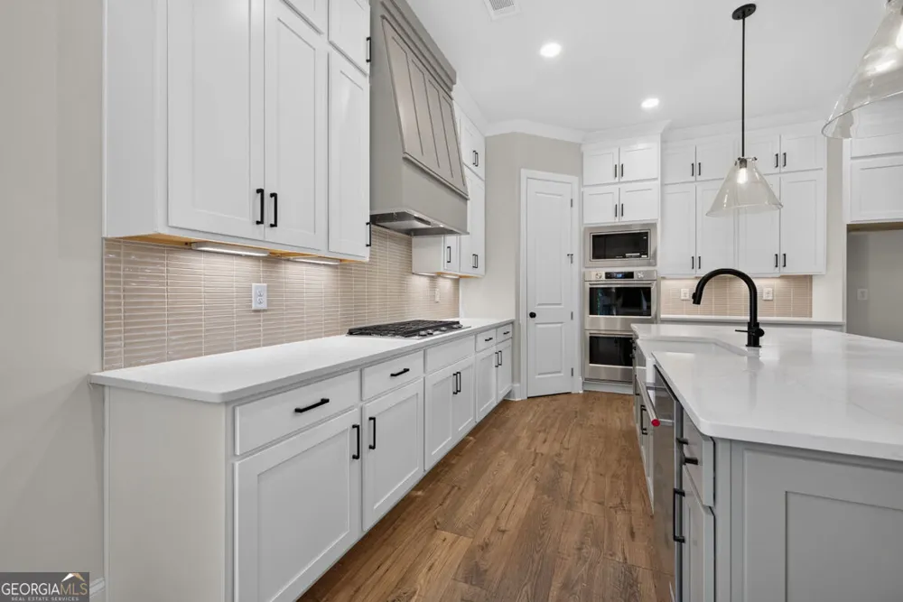 5816 Mitchell ST Flowery Branch, GA 30542