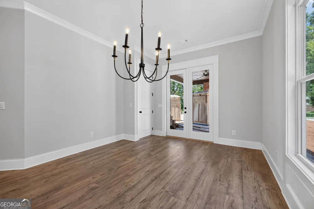 5816 Mitchell ST Flowery Branch, GA 30542