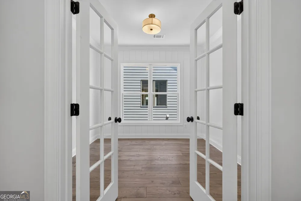5816 Mitchell ST Flowery Branch, GA 30542