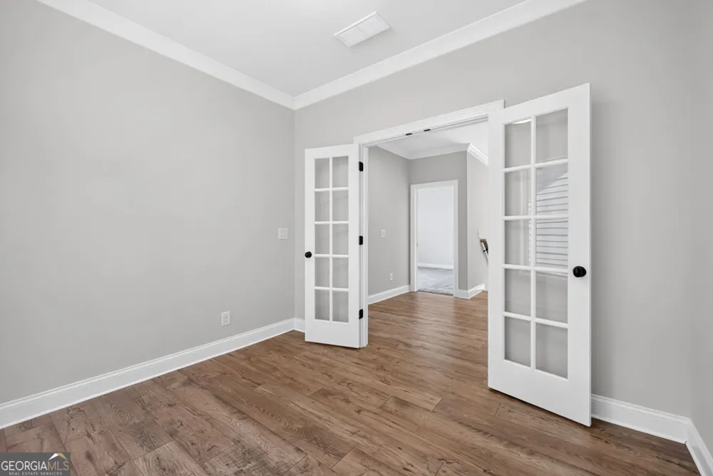 5816 Mitchell ST Flowery Branch, GA 30542