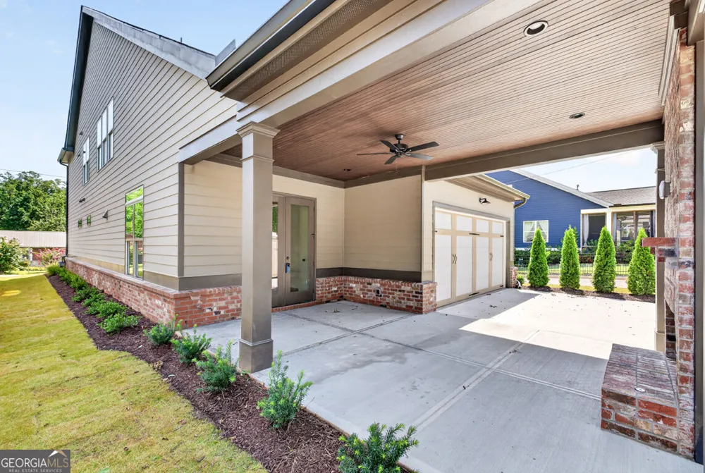 5816 Mitchell ST Flowery Branch, GA 30542
