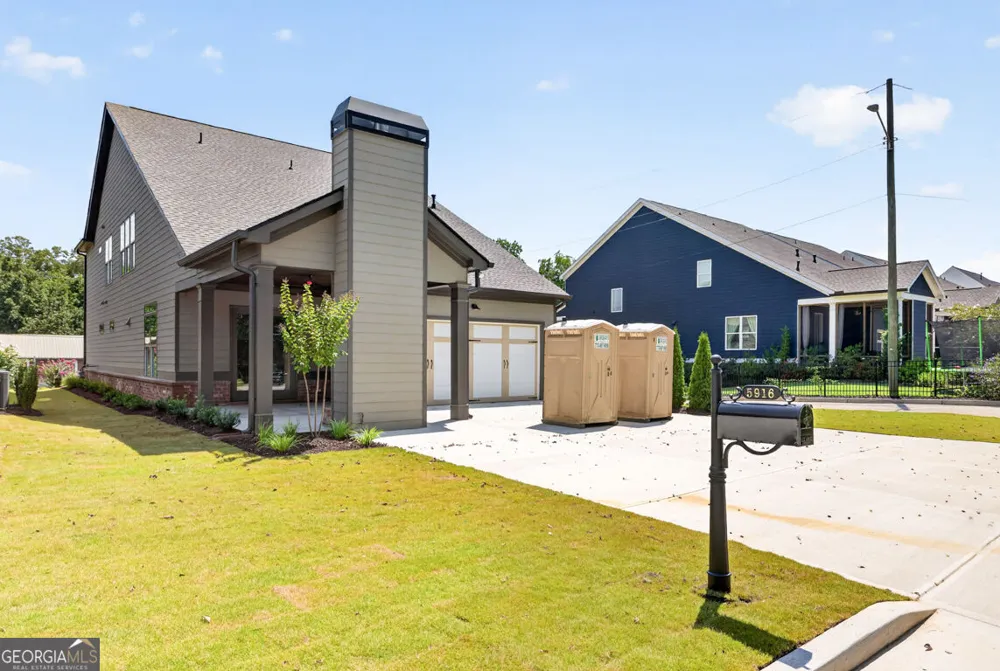 5816 Mitchell ST Flowery Branch, GA 30542