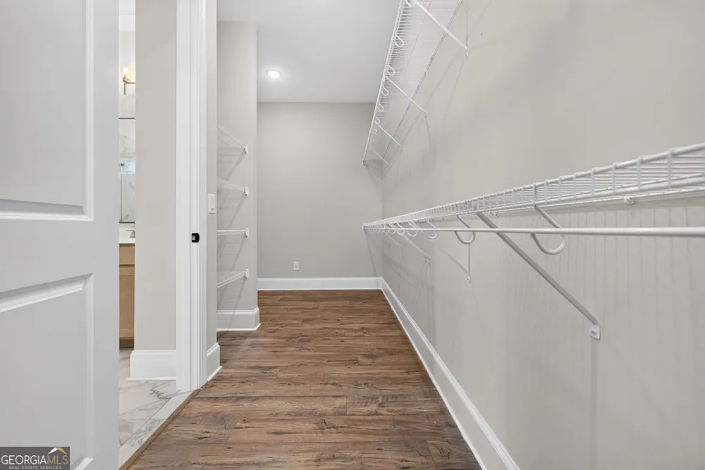 5808 Mitchell ST Flowery Branch, GA 30542