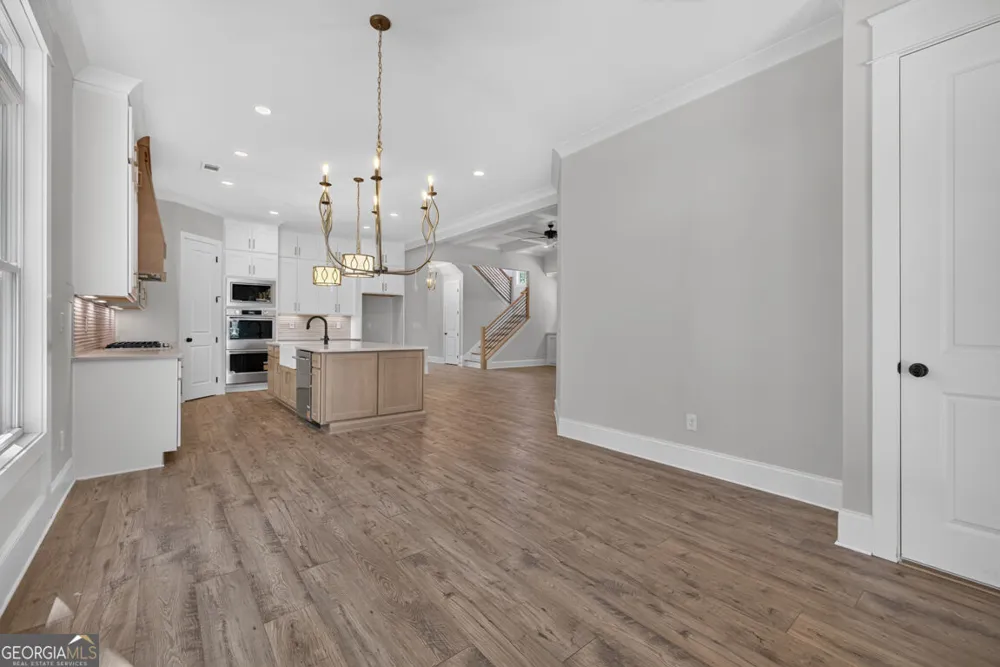 5808 Mitchell ST Flowery Branch, GA 30542