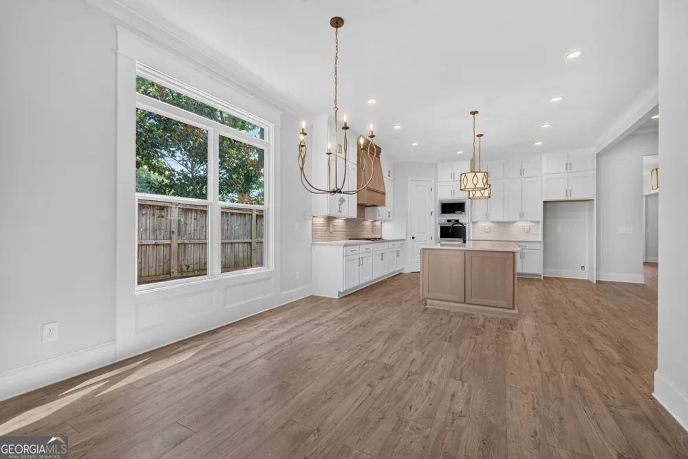 5808 Mitchell ST Flowery Branch, GA 30542