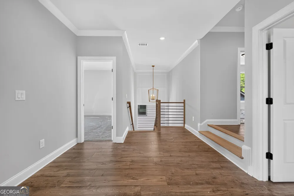 5808 Mitchell ST Flowery Branch, GA 30542