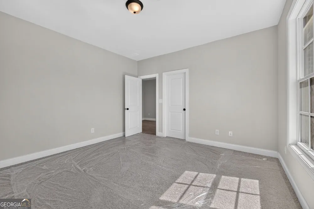 5808 Mitchell ST Flowery Branch, GA 30542