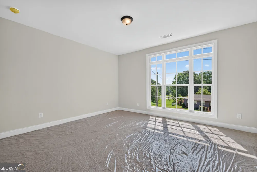 5808 Mitchell ST Flowery Branch, GA 30542
