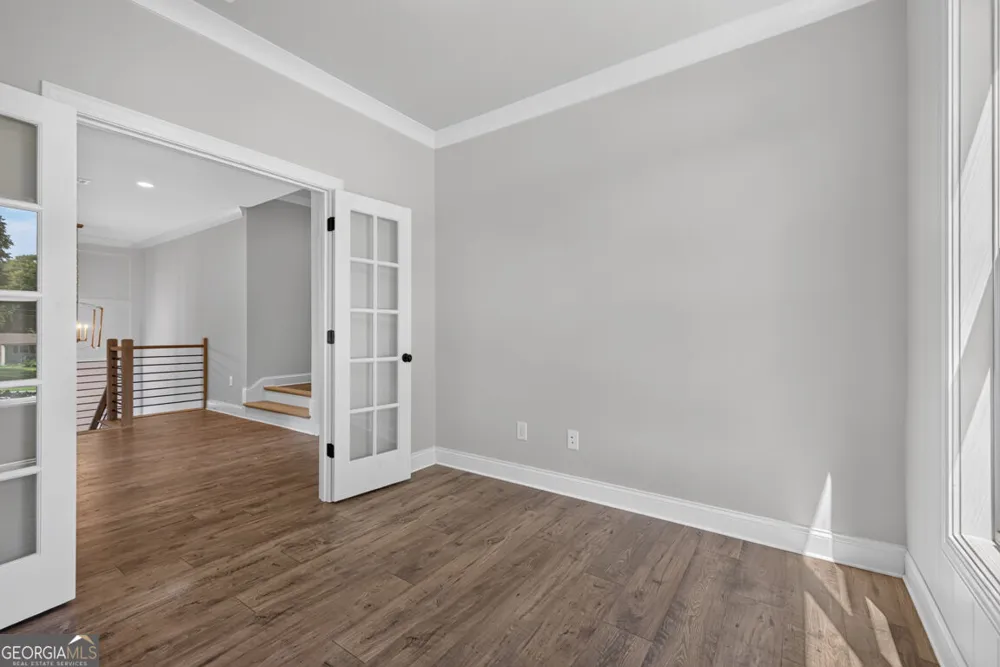 5808 Mitchell ST Flowery Branch, GA 30542