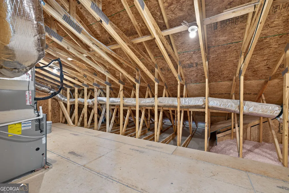 5808 Mitchell ST Flowery Branch, GA 30542