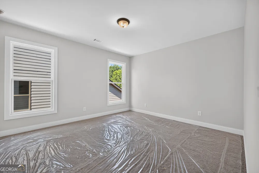 5808 Mitchell ST Flowery Branch, GA 30542