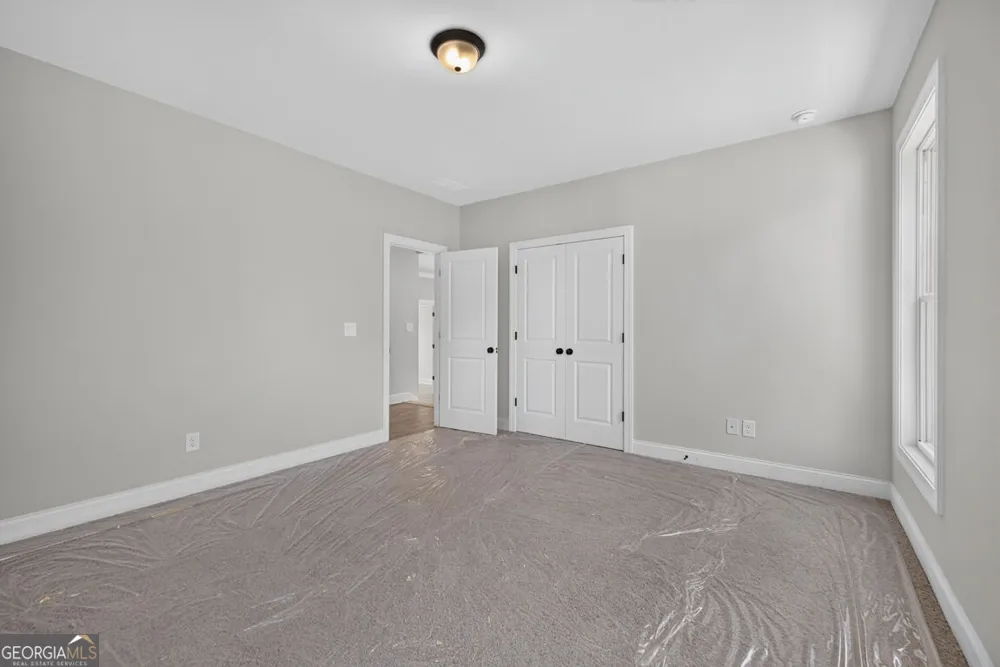 5808 Mitchell ST Flowery Branch, GA 30542