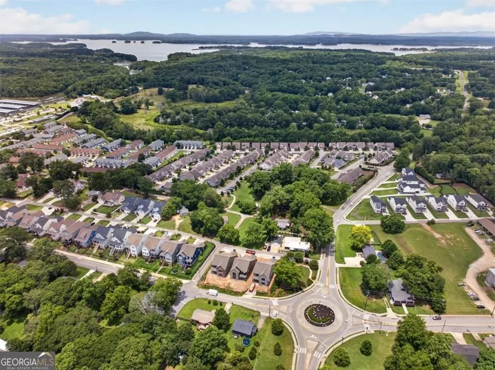 5808 Mitchell ST Flowery Branch, GA 30542