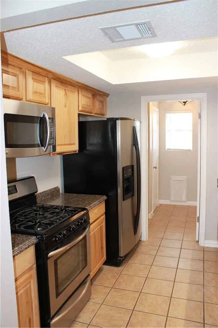 6806 Lunar Drive Austin, TX 78745
