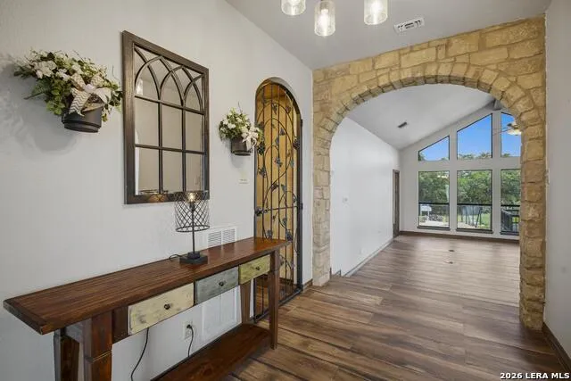 31421 WILD OAK HL Fair Oaks Ranch, TX 78015