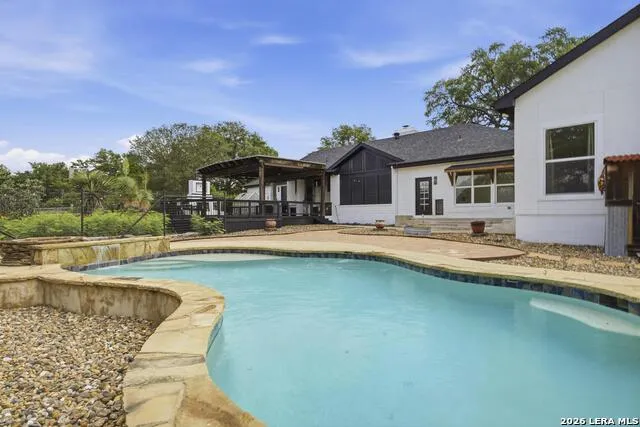 31421 WILD OAK HL Fair Oaks Ranch, TX 78015