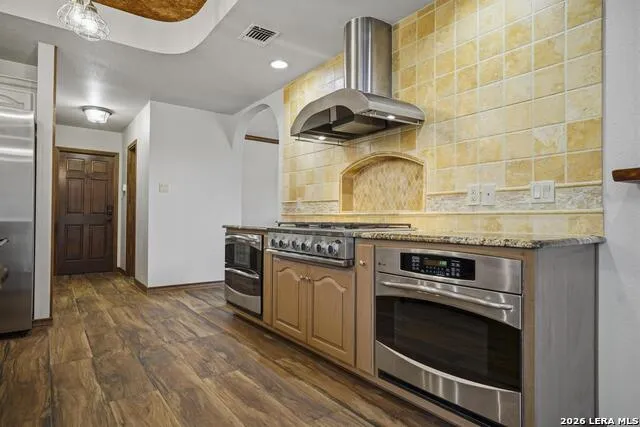 31421 WILD OAK HL Fair Oaks Ranch, TX 78015