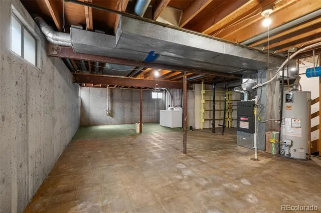 2724 S Xanadu Way Aurora, CO 80014