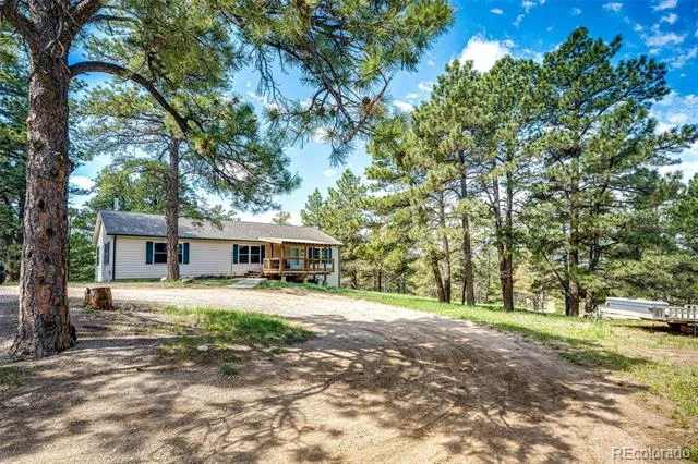 40400 Moon Stone Court Deer Trail, CO 80105