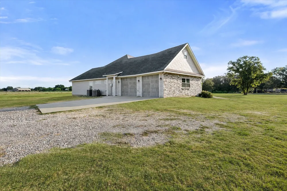 193 Caddo Trail Corsicana, TX 75109