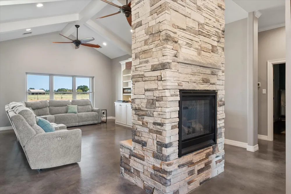 193 Caddo Trail Corsicana, TX 75109