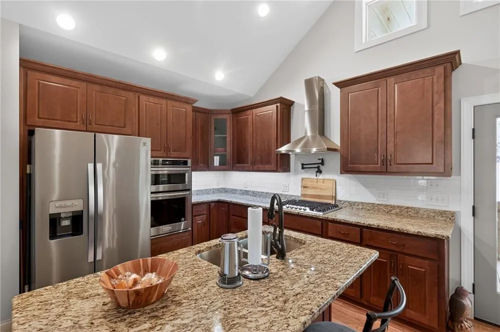 292 Highpoint Trail Blairsville, GA 30512