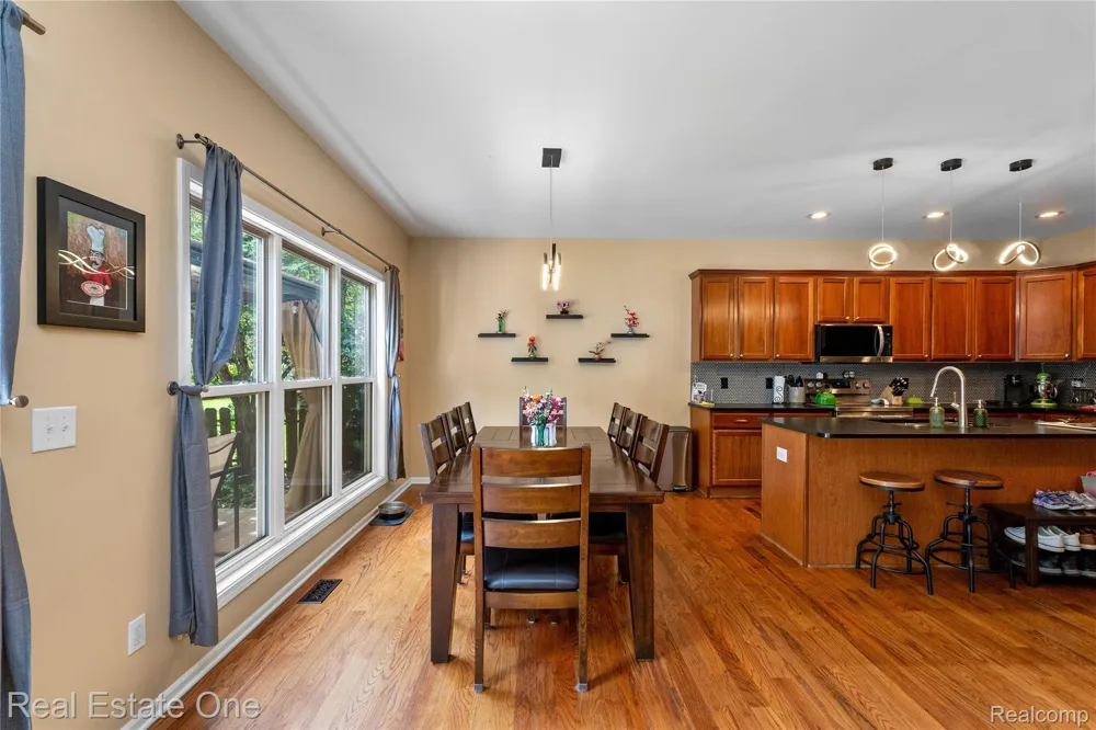1151 Gene Drive Chelsea City, MI 48118