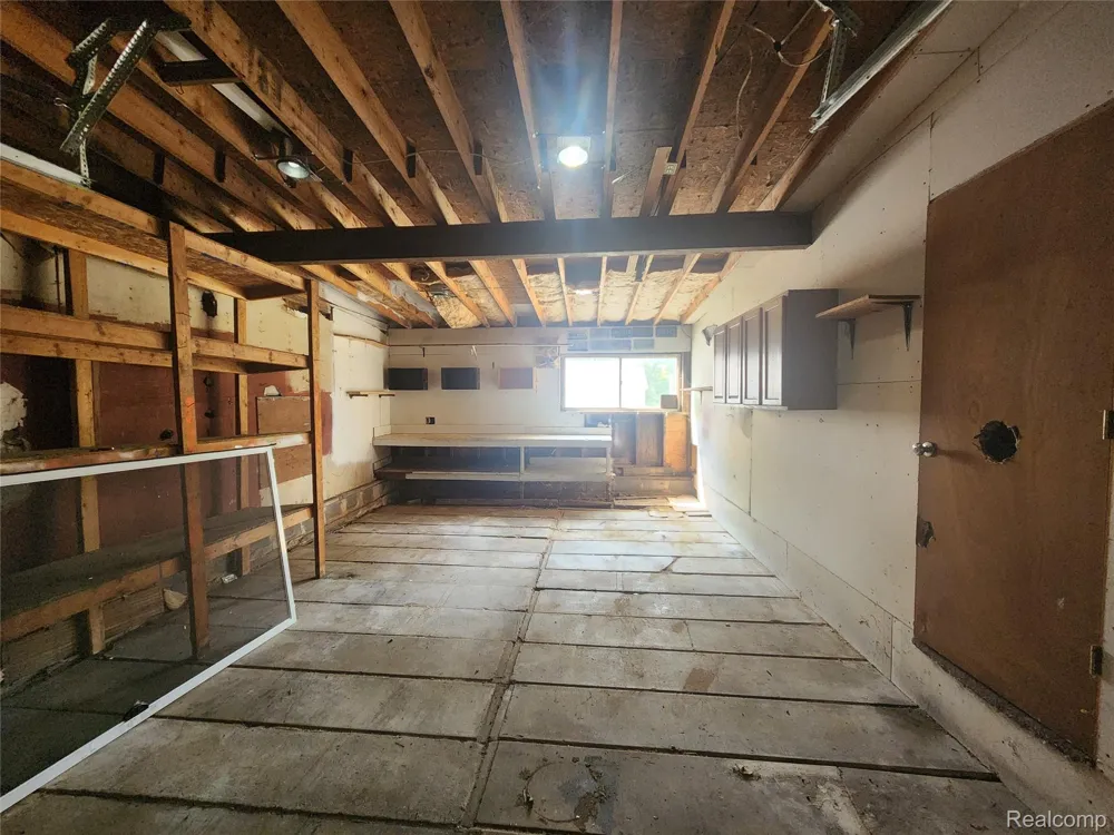 262 Betty Street Brandon Charter Township, MI 48462
