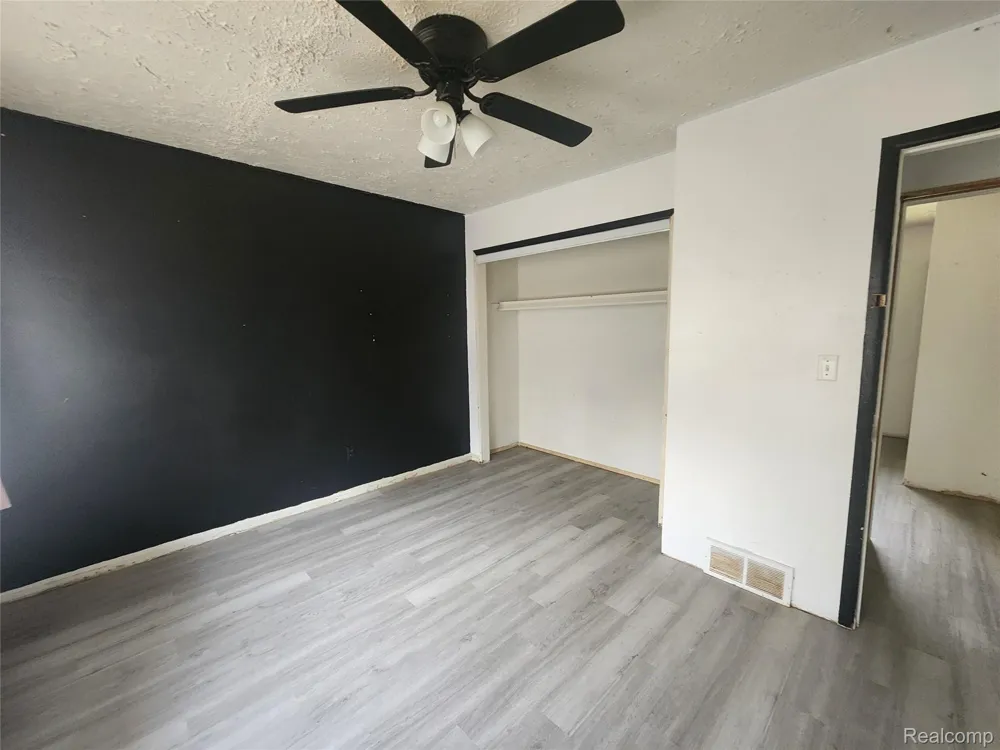 262 Betty Street Brandon Charter Township, MI 48462