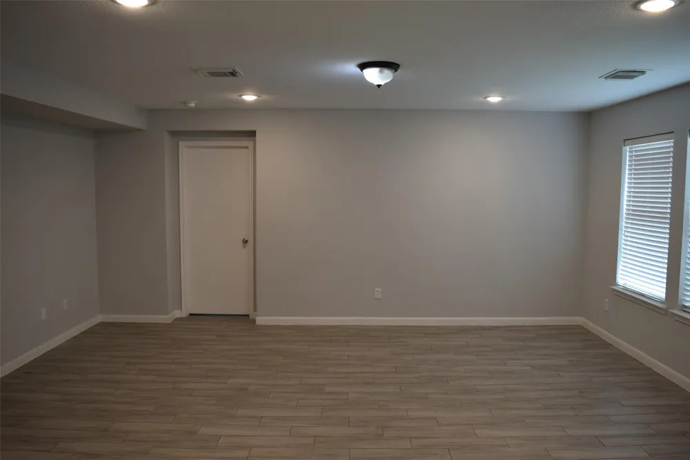 15510 Liberty Bluff Drive Houston, TX 77049