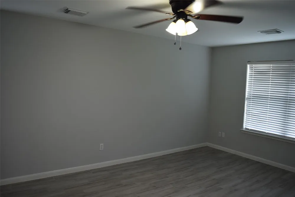 15510 Liberty Bluff Drive Houston, TX 77049