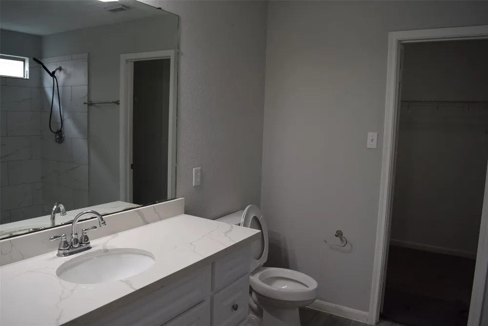 15510 Liberty Bluff Drive Houston, TX 77049