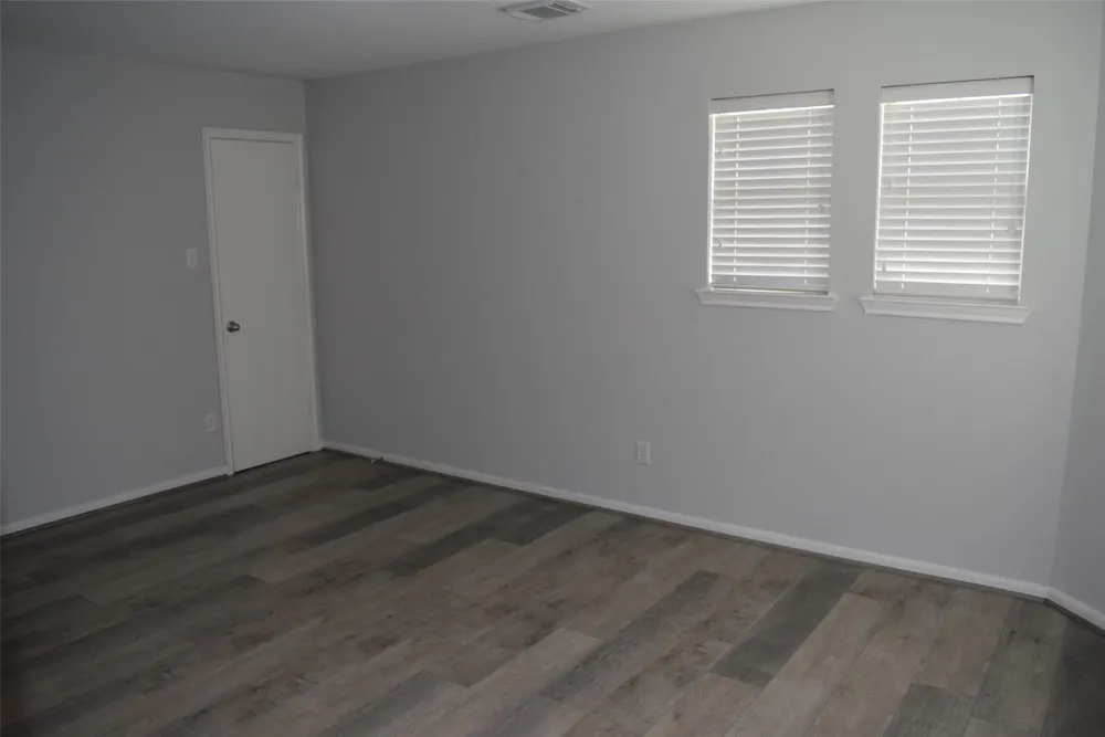 15510 Liberty Bluff Drive Houston, TX 77049