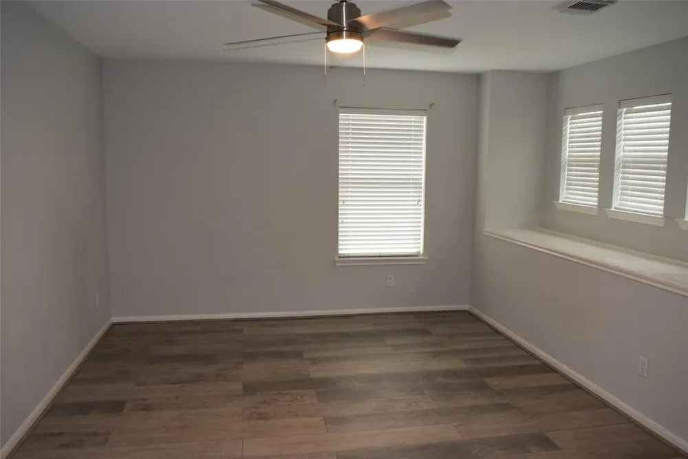 15510 Liberty Bluff Drive Houston, TX 77049