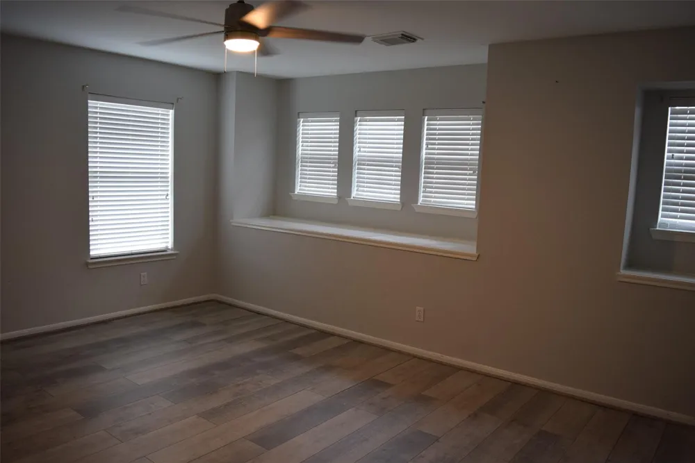 15510 Liberty Bluff Drive Houston, TX 77049