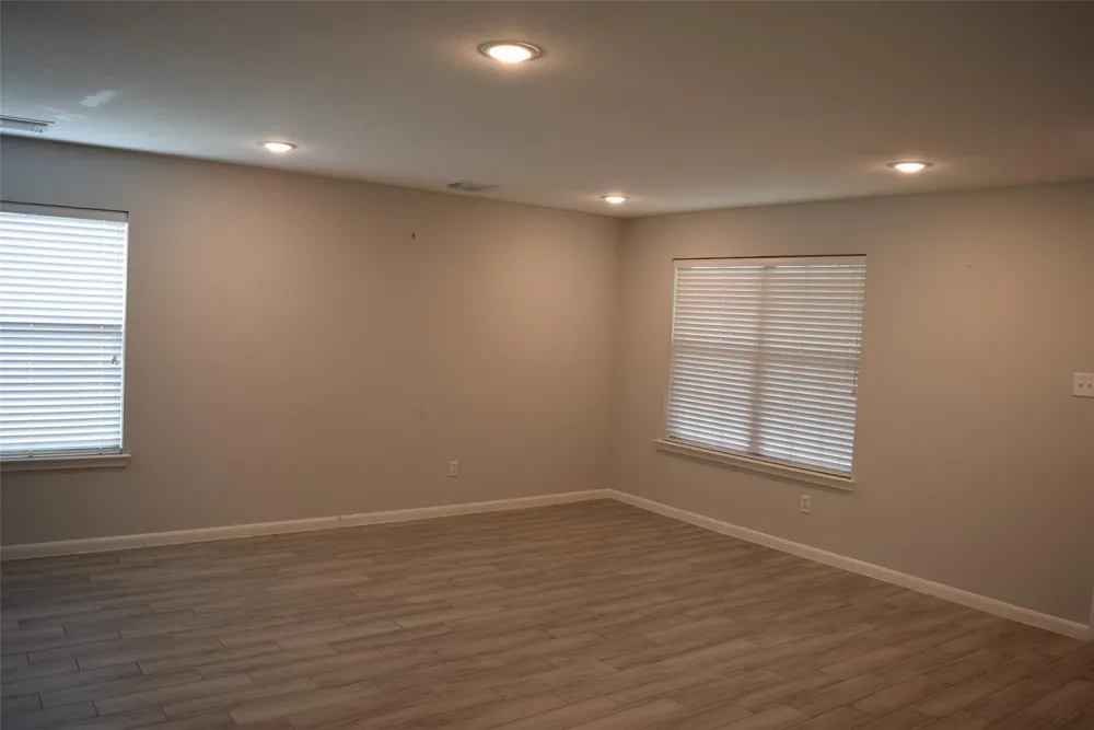 15510 Liberty Bluff Drive Houston, TX 77049