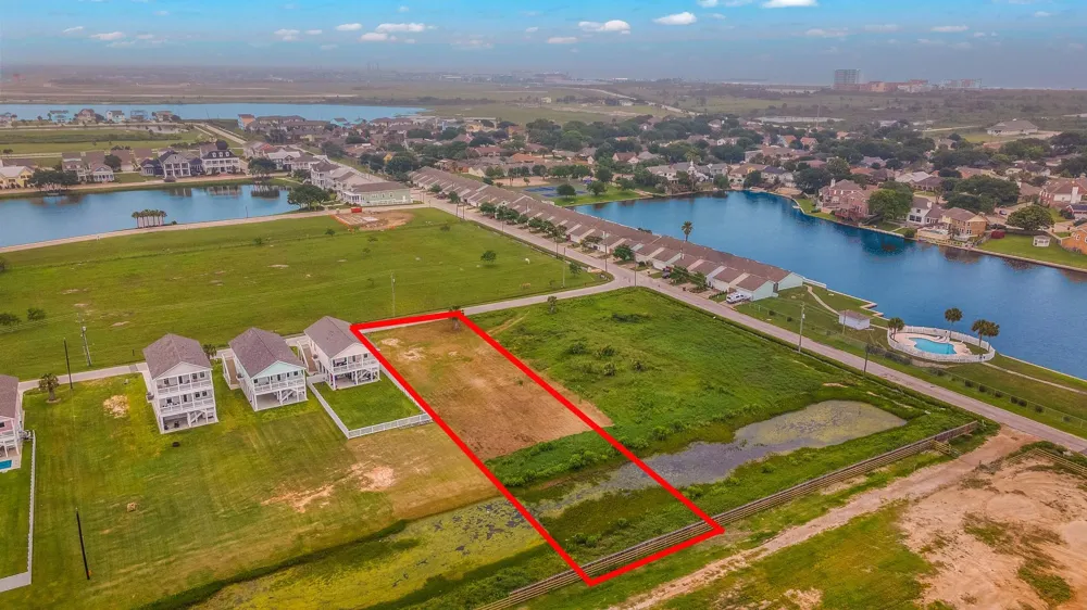 2445 103rd Street Galveston, TX 77554