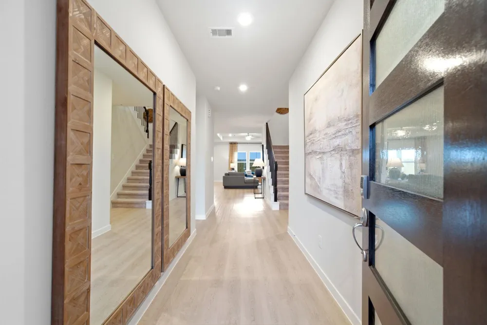 122 Water Grass Trail Clute, TX 77531