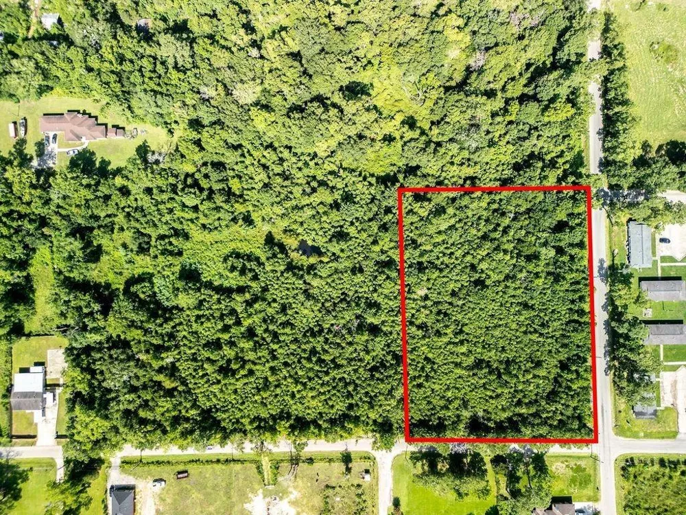 21 Maida Rd Beaumont, TX 77708
