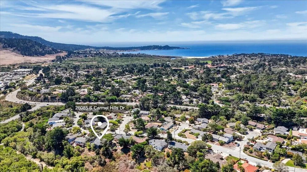 26085 S Carmel Hills Drive Carmel, CA 93923