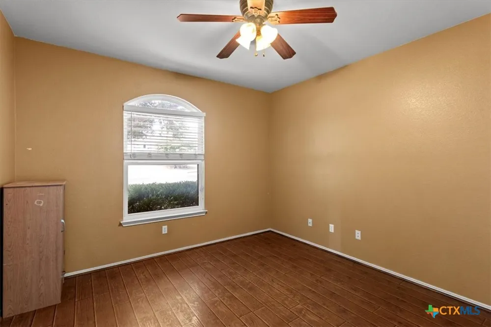 118 Rio Grande Drive Kyle, TX 78640