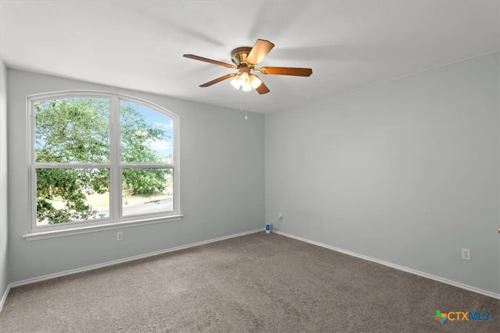 118 Rio Grande Drive Kyle, TX 78640