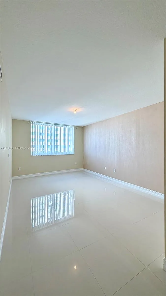 1755 E Hallandale Beach Blvd #1408E Hallandale Beach, FL 33009