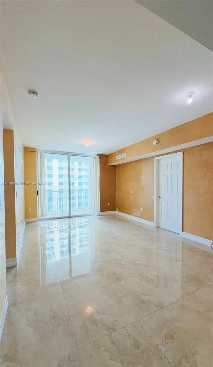 1755 E Hallandale Beach Blvd #1408E Hallandale Beach, FL 33009