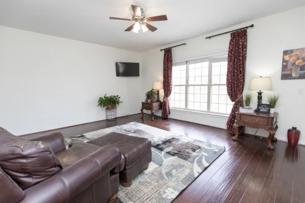 114 Cedar Ridge Ln Hendersonville, TN 37075