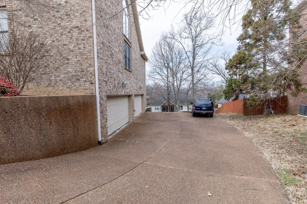 114 Cedar Ridge Ln Hendersonville, TN 37075