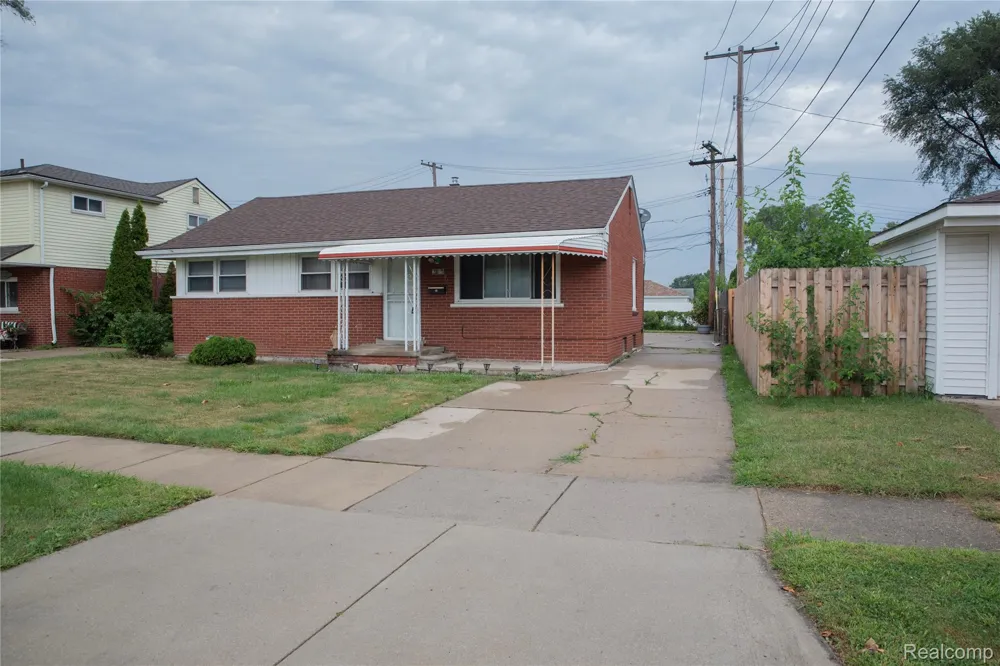 20021 Martin Road St Clair Shores City, MI 48081