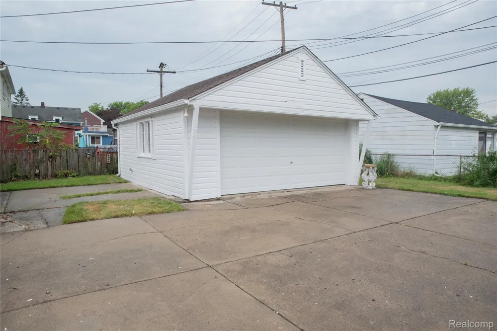 20021 Martin Road St Clair Shores City, MI 48081
